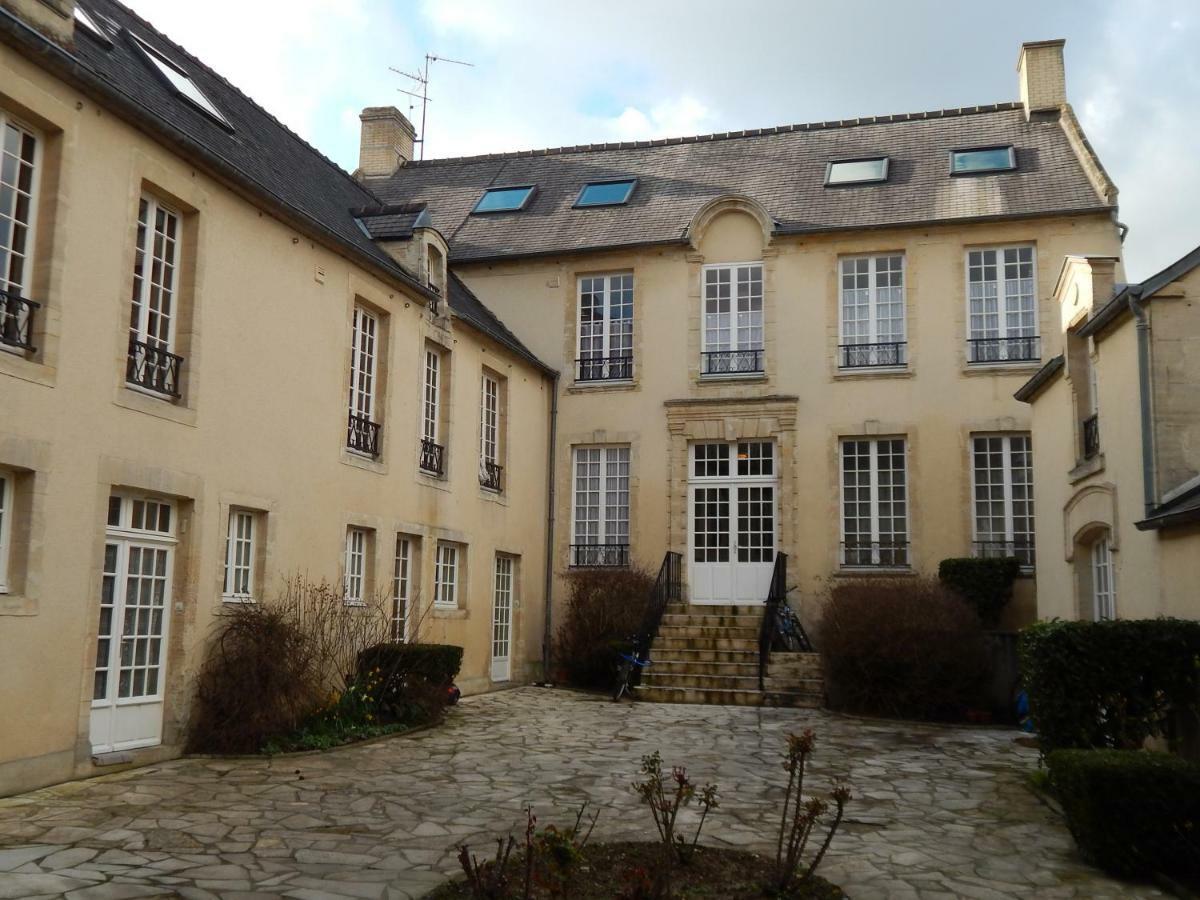 Au Coeur Du Centre Historique Apartment Bayeux Bagian luar foto