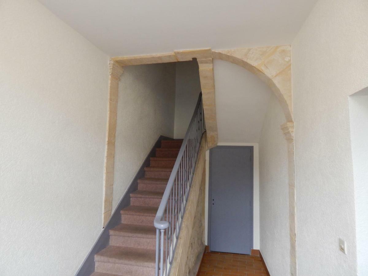 Au Coeur Du Centre Historique Apartment Bayeux Bagian luar foto